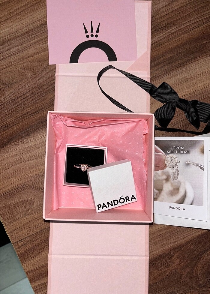 PANDORA Işıltılı Yüksek Kalp Taşlı Yüzük - Görsel 4