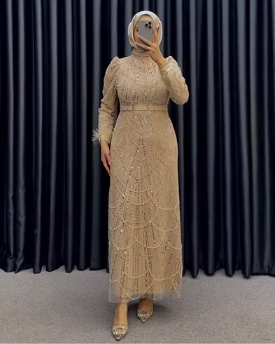 Gold boncuklu abiye
