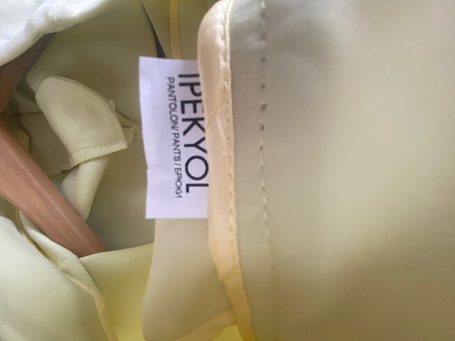 m Beden sarı Renk İpekyol Sarı Pastel Bol Yazlık pantolon, hiç giyilmedi