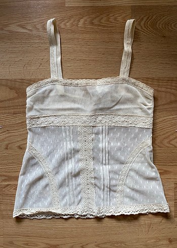 Mango Fransız vintage dantel detaylı bluz