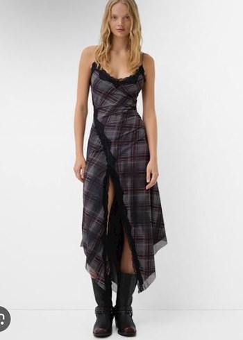 xs Beden kahverengi Renk Bershka grunge ekose dantelli elbise