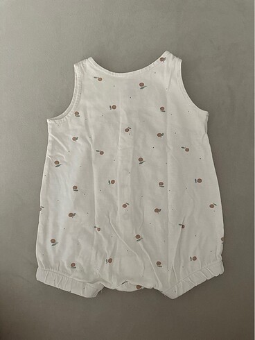 Yenidoğan Beden ten rengi Renk H&M 1-2 aylık organic cotton tulum
