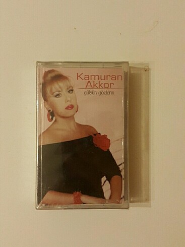 Kamuran Akkor gülsün Gözlerin kaset