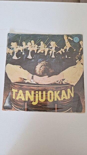 Tanju Okan 45'lik plak-Kemancı-Gözlerinin içi gülüyor