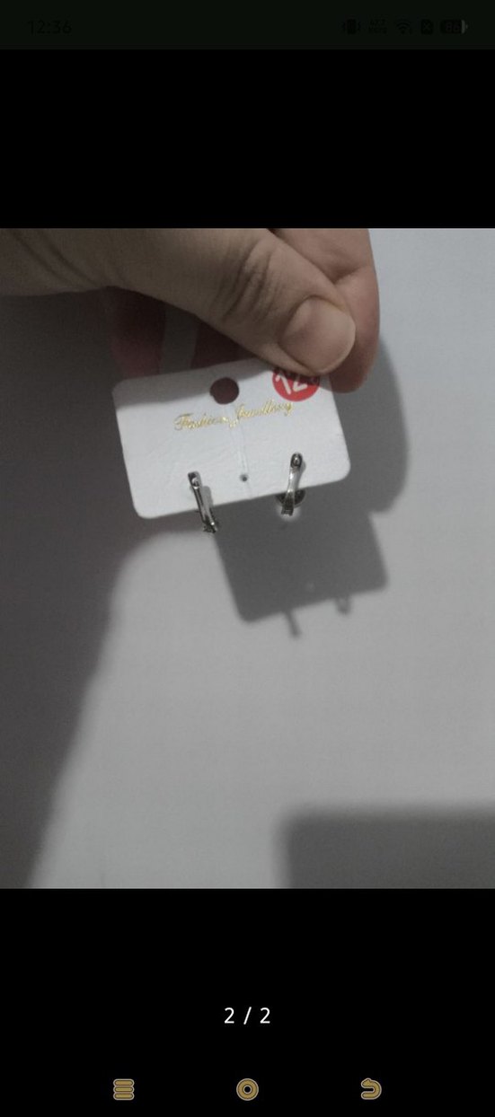 Gri Mini Taşlı kız çocuk gümüş küpeler - Görsel 2