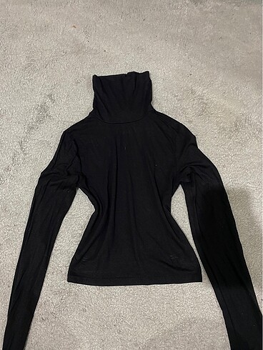 Boğazlı bluz bershka