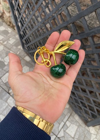 Parlak Yeşil Simli Kiraz Anahtarlık - Görsel 2
