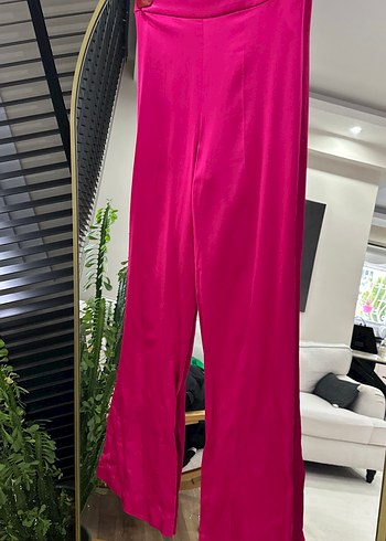 Pembe Parlak Piliseli Kadın Saten Pantolon - Görsel 2