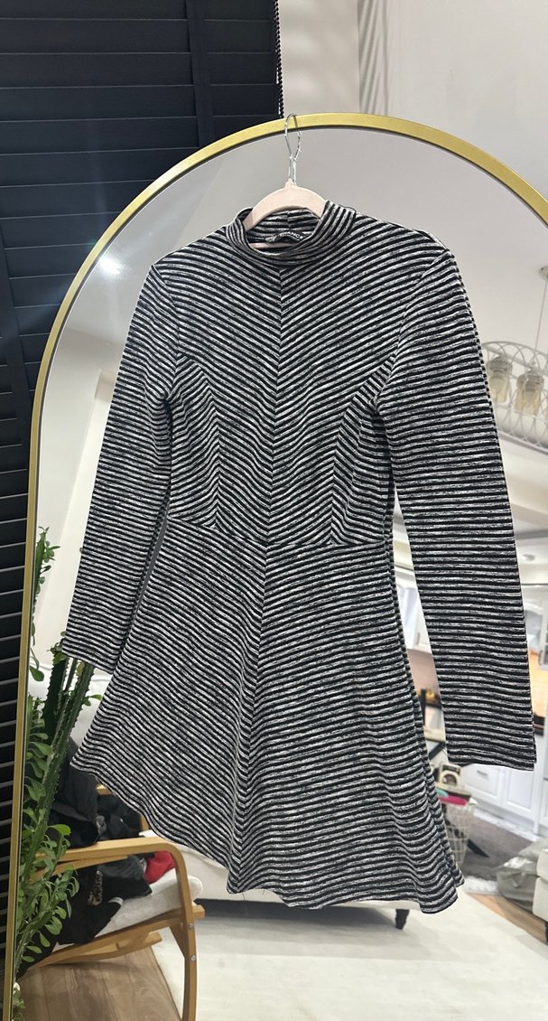 Mini Elbise S beden - Görsel 3