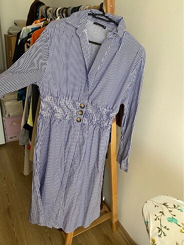 Dikey çizgili midi boy belden lastikli elbise - Görsel 6