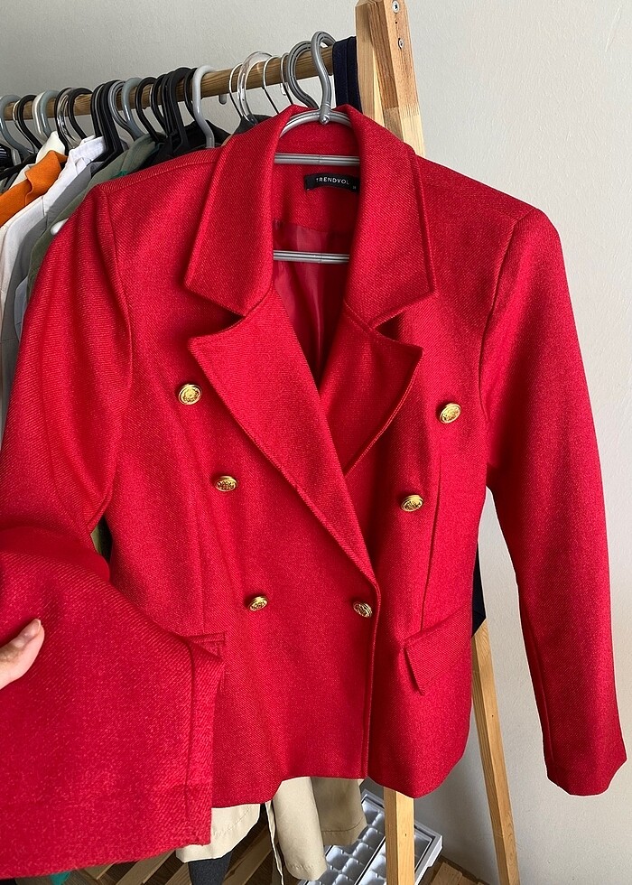 Kırmızı gold düğme detaylı kruvaze blazer ceket - Görsel 5