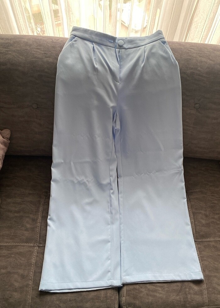 Bebe mavisi kruvaze ceketli takım elbise - Görsel 2