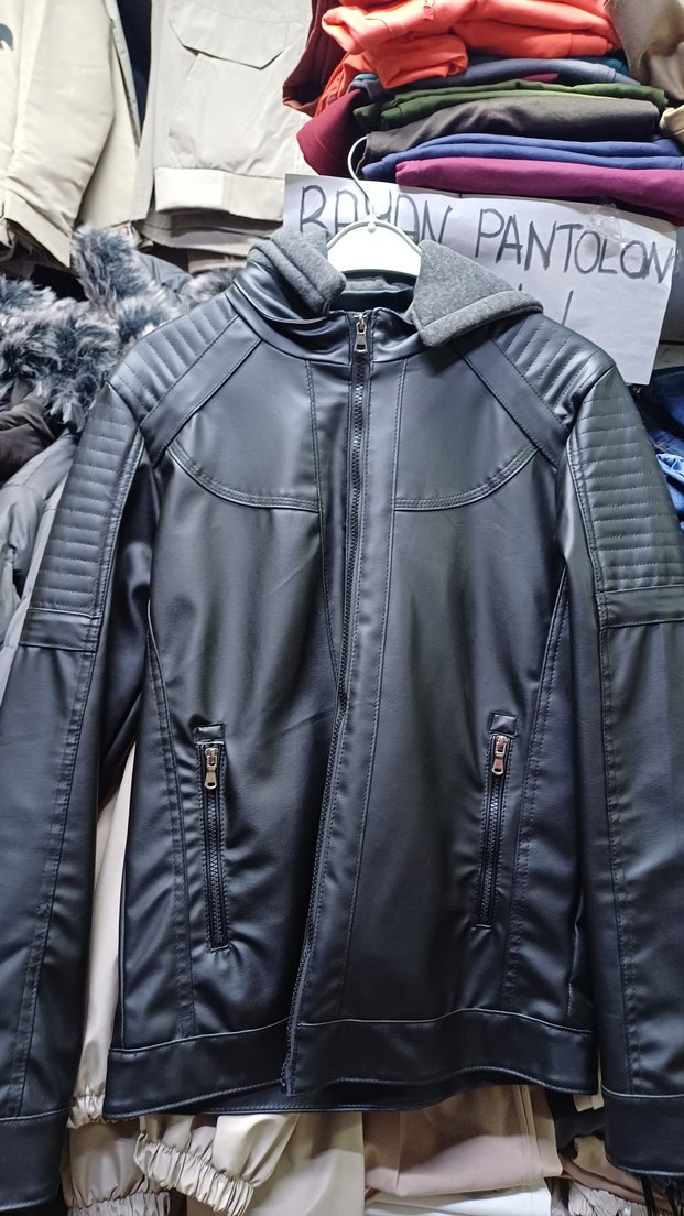 Erkek kapşonlu deri ceket - Görsel 3