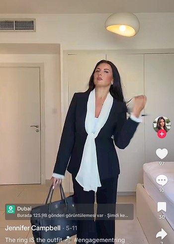 Zara Sikligin Simgesi Siyah Beyaz Minimal Ceket