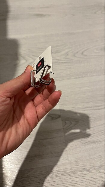 Diğer Çelik küpe