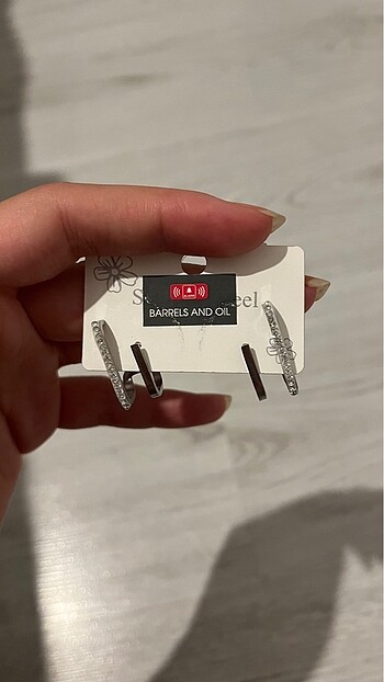 Beden Çelik küpe
