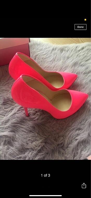 Neon stiletto