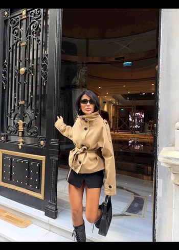 Zara Düğmeli Bej Kadın Trençkot Midi Boy
