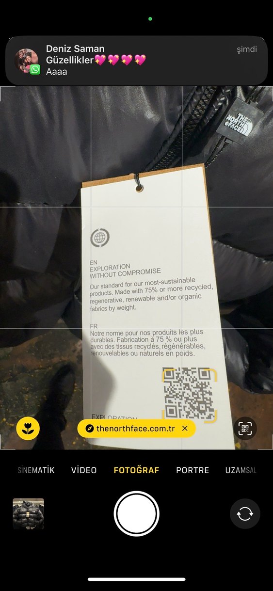 Siyah Yüksek Yakalı Kısa Mont - Görsel 3