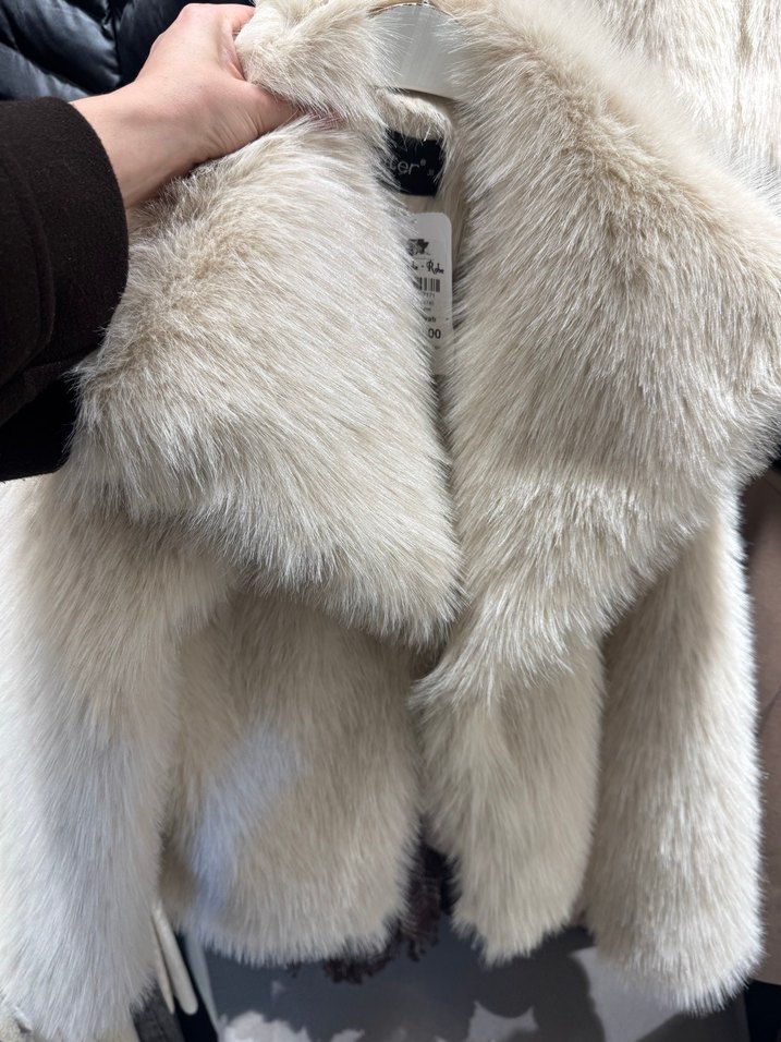 Kadın Bej Suni Kürk Ceket - Görsel 4