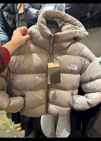 Siyah Puf Mont Yüksek Yakalı - Görsel 6