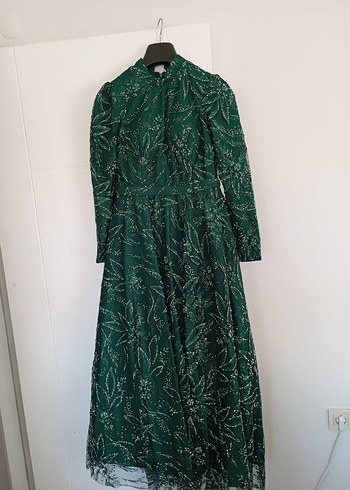 Yeşil İşlemeli Uzun Kollu Abiye Elbise - Görsel 2