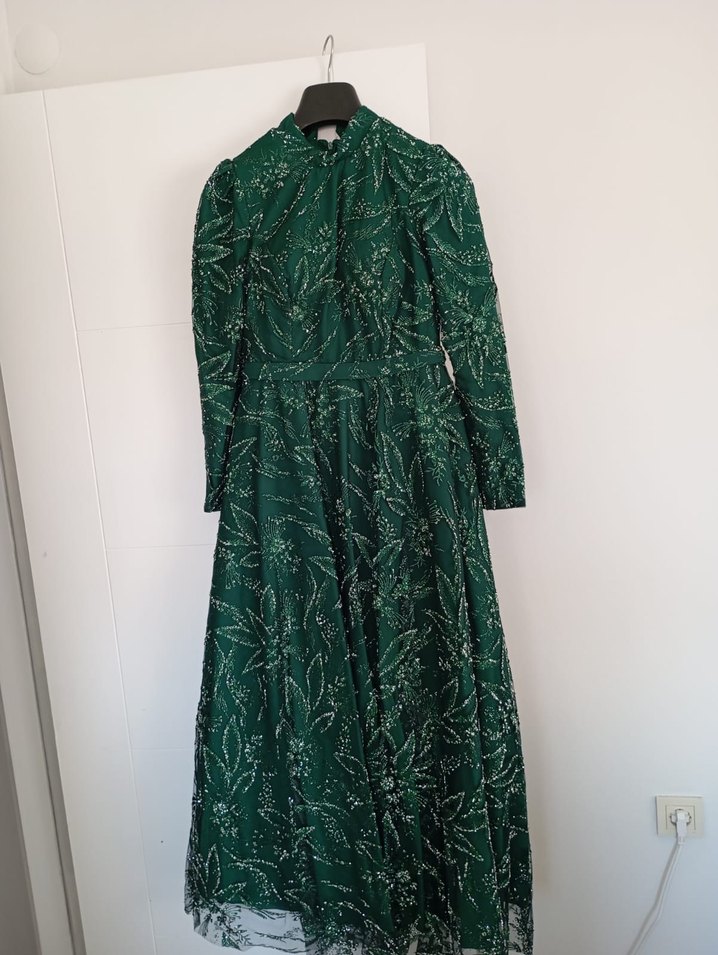 Yeşil İşlemeli Uzun Kollu Abiye Elbise - Görsel 2