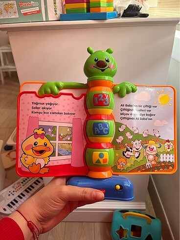 Beden Renk Fisher Price Eğitici Masalcı Tırtıl
