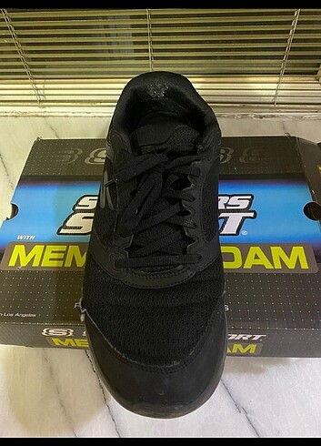 44 Beden Skechers Erkek Ayakkabı