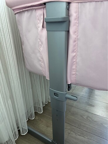 24-36 Ay Beden pembe Renk Chicco anne yanı beşik
