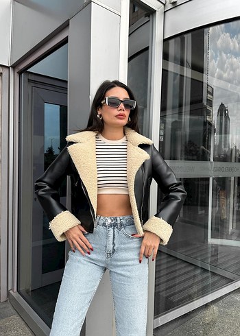 Kürk Detaylı Siyah Deri Kısa Kadın Ceket - Görsel 2