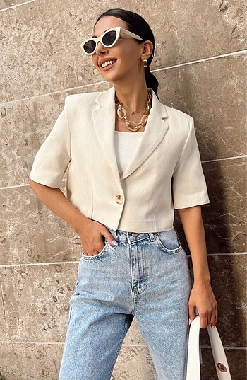m Beden beyaz Renk Crop ceket