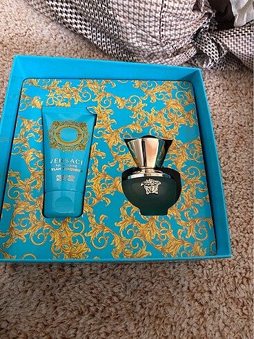 versace pour femme dylan turquoise