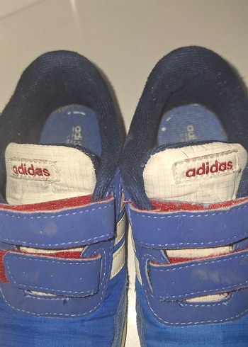 27 Beden Adidas Erkek Çocuk Mavi Spor Ayakkabı