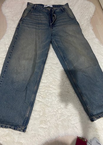 BERSHKA Kadın Gri Bol Kesim Midi Boy Kot Pantolon