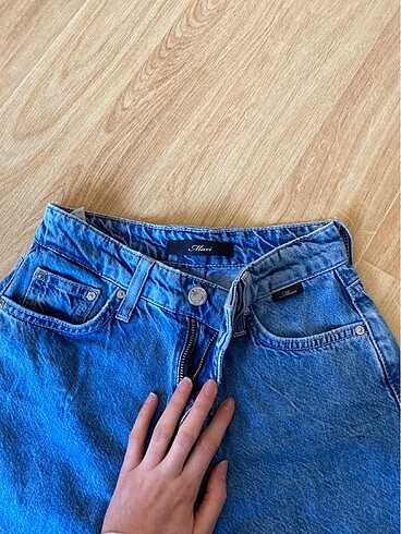 mavi mom jean