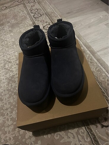 ugg platform