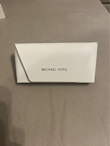 Micheal Kors güneş gözlüğü