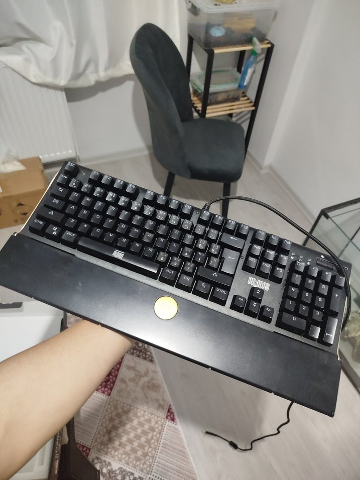 Renkli LED ışıklı mekanik klavye toplu fiyattır - Görsel 3