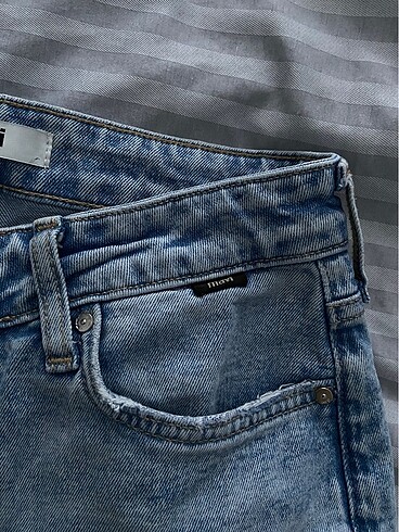 36 Beden Mavi jean kot pantolon (26/27 beden) 36