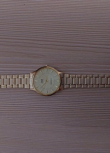 Quartz Saat 