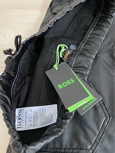 xl Beden siyah Renk Hugo Boss Deri Şort
