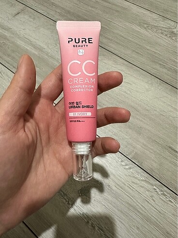 Pure Beauty CC Krem Spf+50 koruyucu