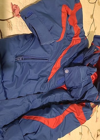 Superman logolu Mavi Kırmızı Kapüşonlu Erkek Çocuk Kayak Montu - Görsel 2