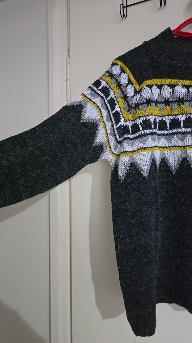 Gri Desenli Örgü Kadın Kazak - Görsel 2