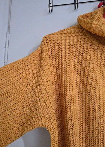 Sarı Örgü Boğazlı Kadın Kazak - Görsel 2