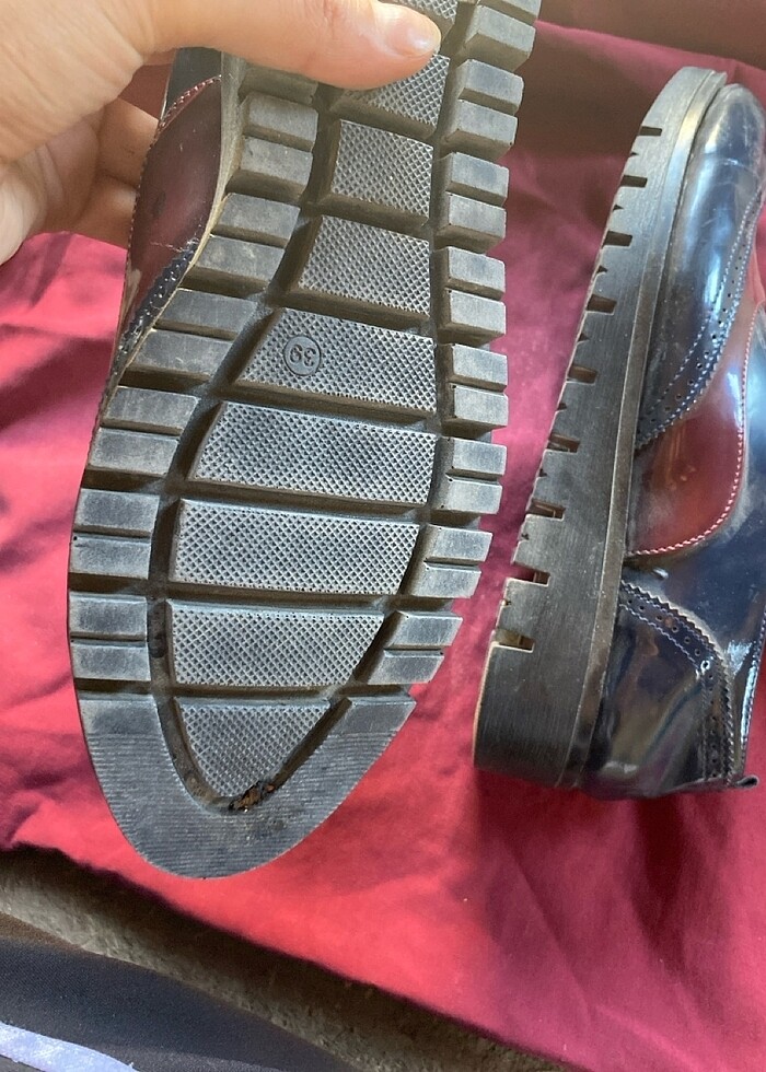 Oxford tarzı gotik ayakkabı - Görsel 5