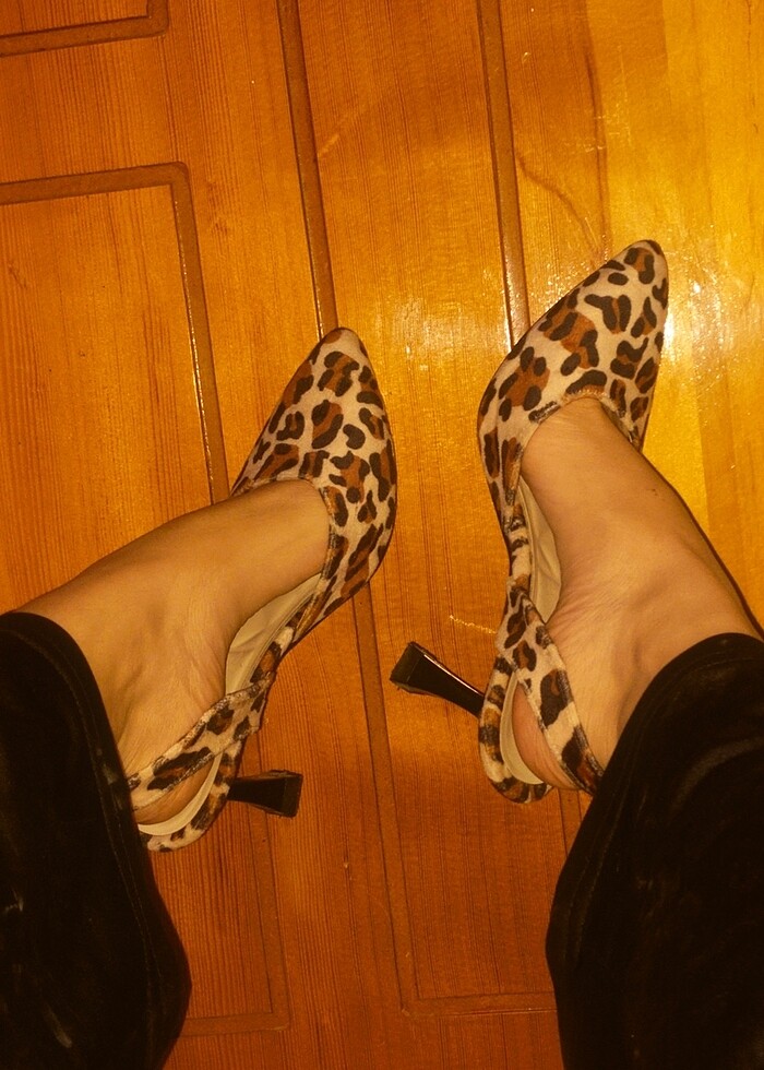 Leopar süet topuklu - Görsel 2