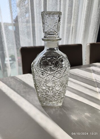 Viski karafı