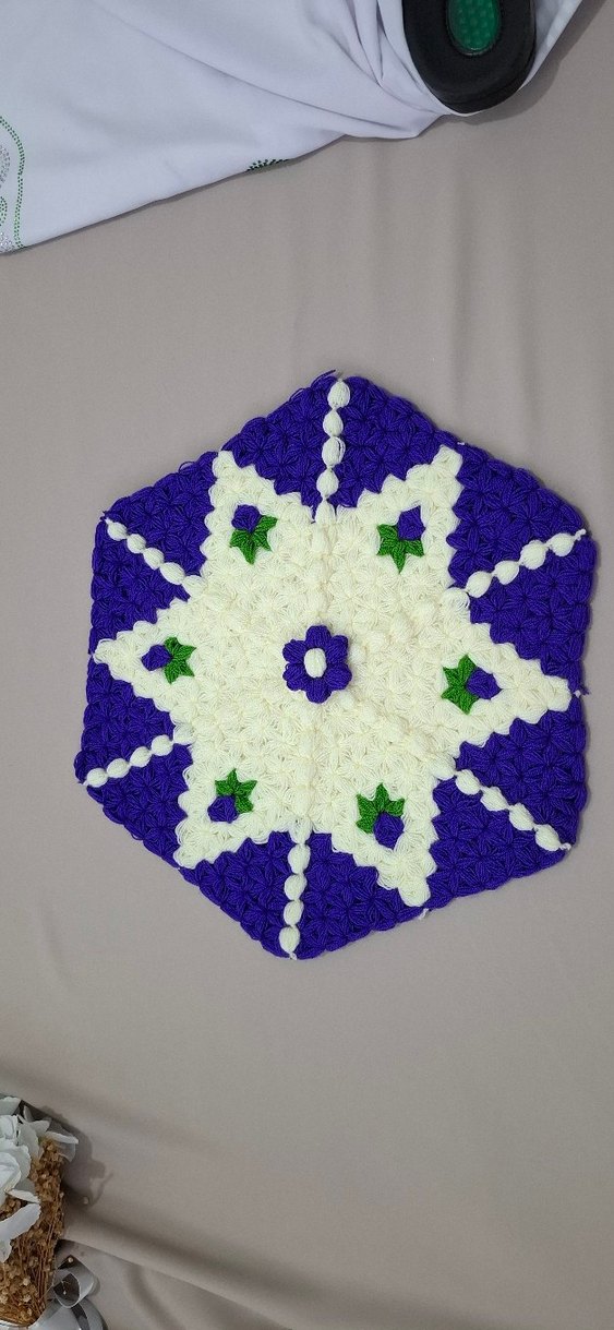 El İşi Örgü Mor Beyaz Çiçek Desenli - Görsel 3